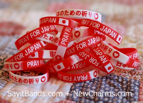 Pray for Japan Silicone Wristbands
